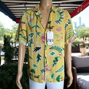 NWT ZARA ( MED ) Men's Floral Island Casual Button Up